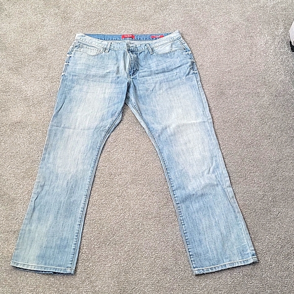 Guess jeans. Del Mar style, straight fit. Women's size 38x32 - Picture 1 of 4